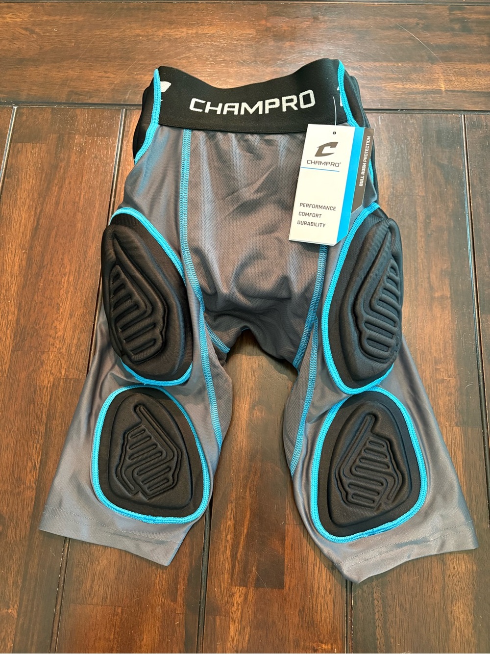 Champro Youth Football Lacrosse Padded Compression Shorts, Brand New
Size: YM